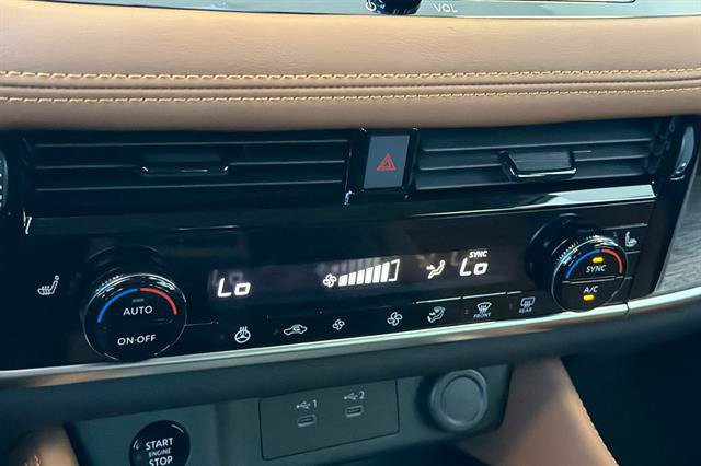 New 2026 Nissan Rogue Platinum AWD/4WD image 22
