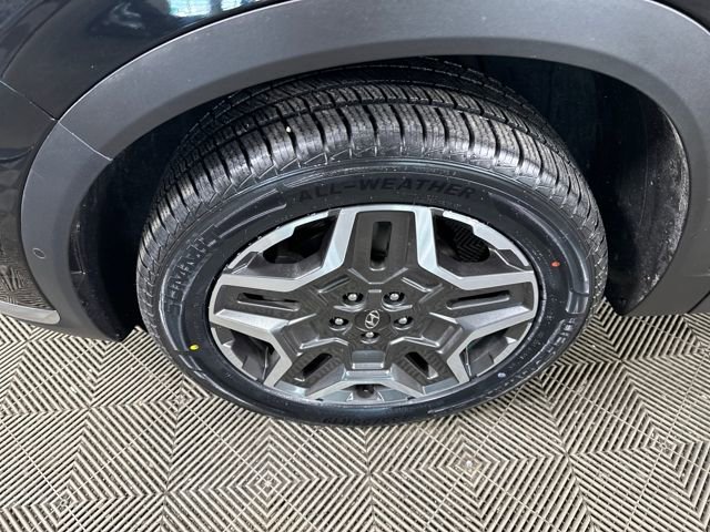 Certified 2023 Hyundai Santa Fe Limited image 10