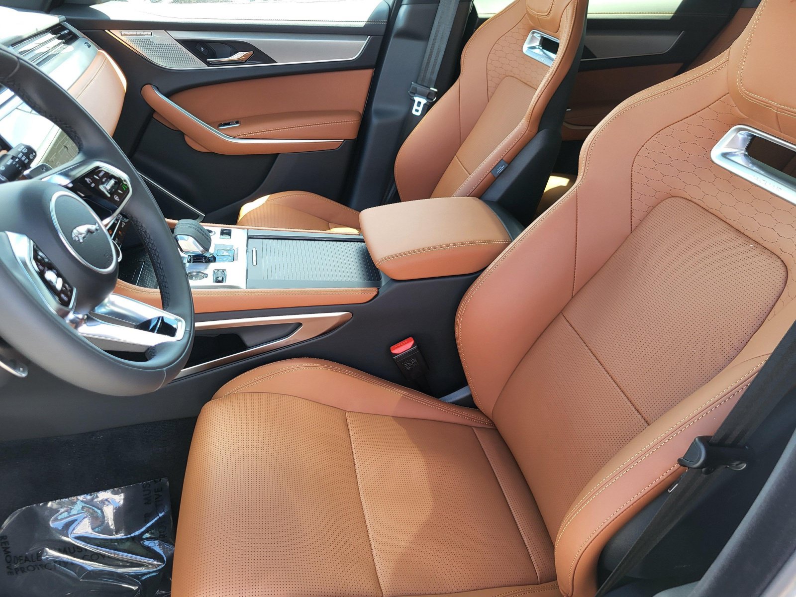New 2026 Jaguar F-PACE R-Dynamic S AWD/4WD image 15