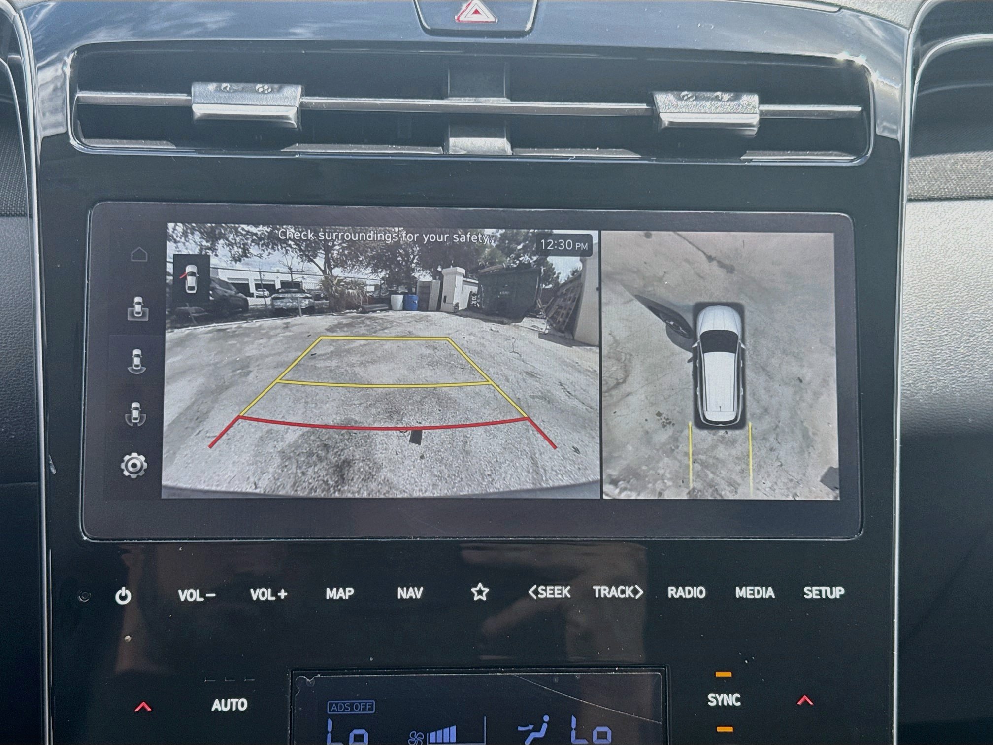 Used 2024 Hyundai Tucson Limited FWD image 11