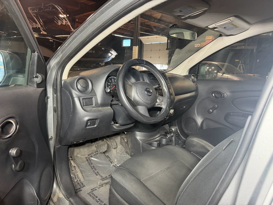 Used 2014 Nissan Versa S Plus FWD image 10