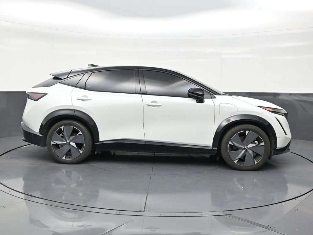 Used 2023 Nissan Ariya image 6