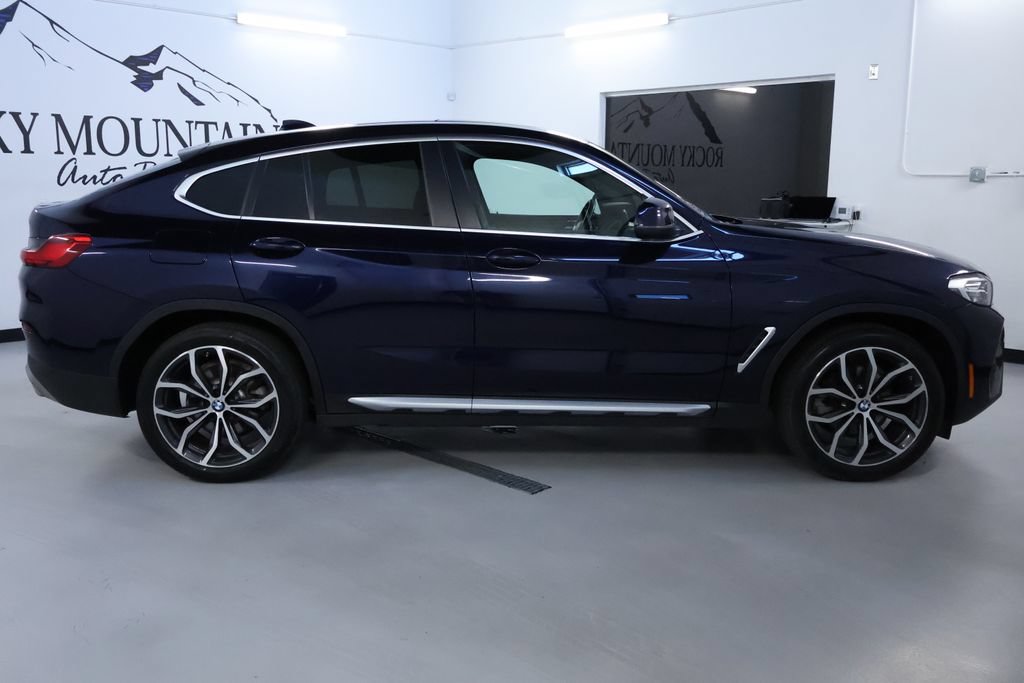 Used 2022 BMW X4 xDrive30i AWD/4WD image 8
