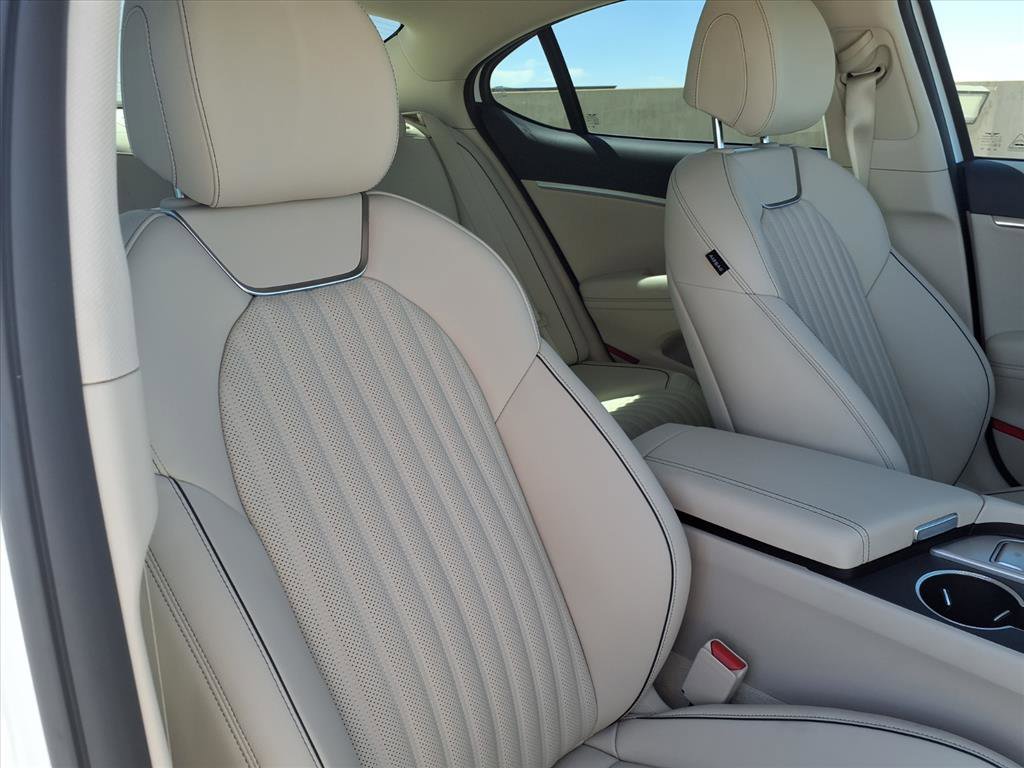 Certified 2026 Genesis G70 2.5T Prestige image 12