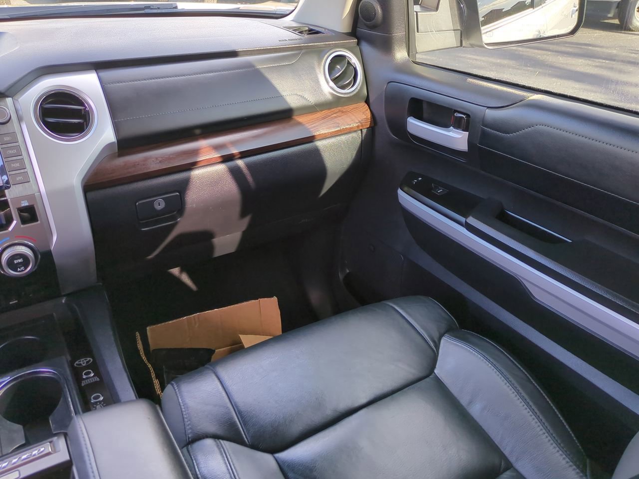 Used 2021 Toyota Tundra Limited image 16