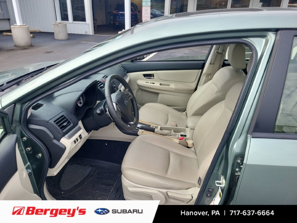 Used 2014 Subaru Impreza 2.0i Limited AWD/4WD image 9
