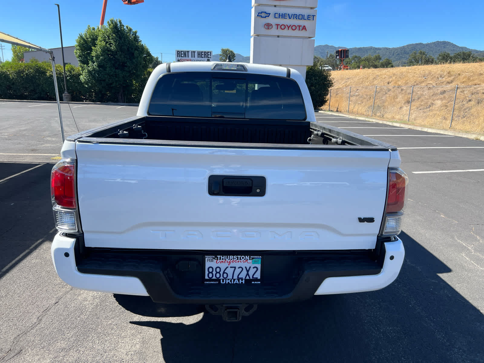 Certified 2020 Toyota Tacoma TRD Off-Road w/ TRD Premium Off Road Package AWD/4WD image 9
