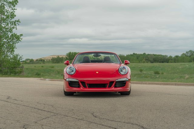 Used 2015 Porsche 911 Carrera 4 GTS AWD/4WD image 33