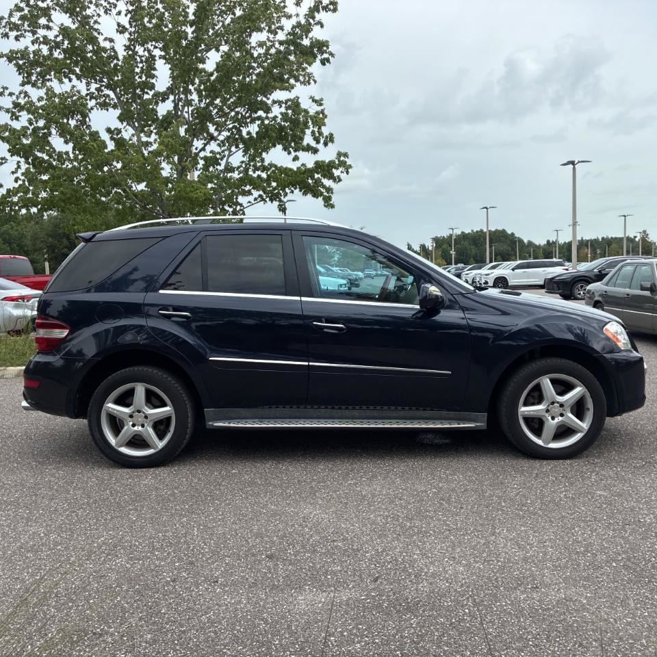 Used 2010 Mercedes-Benz ML 550 4MATIC image 8