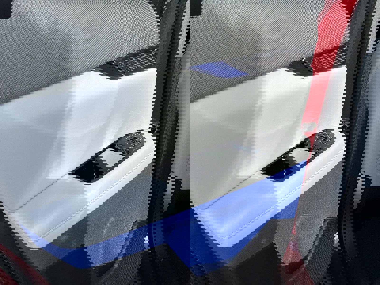 New 2026 Cadillac Optiq Sport 2 image 13