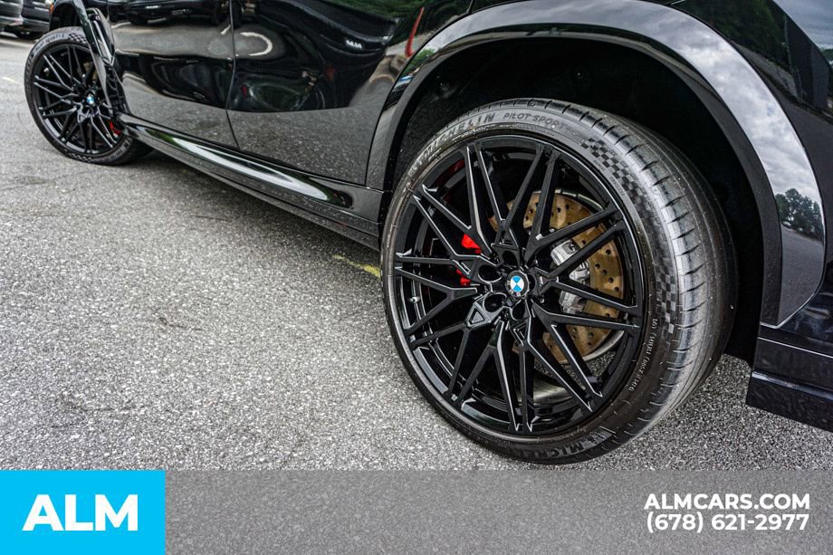 Used 2025 BMW X6 M Competition AWD/4WD image 16