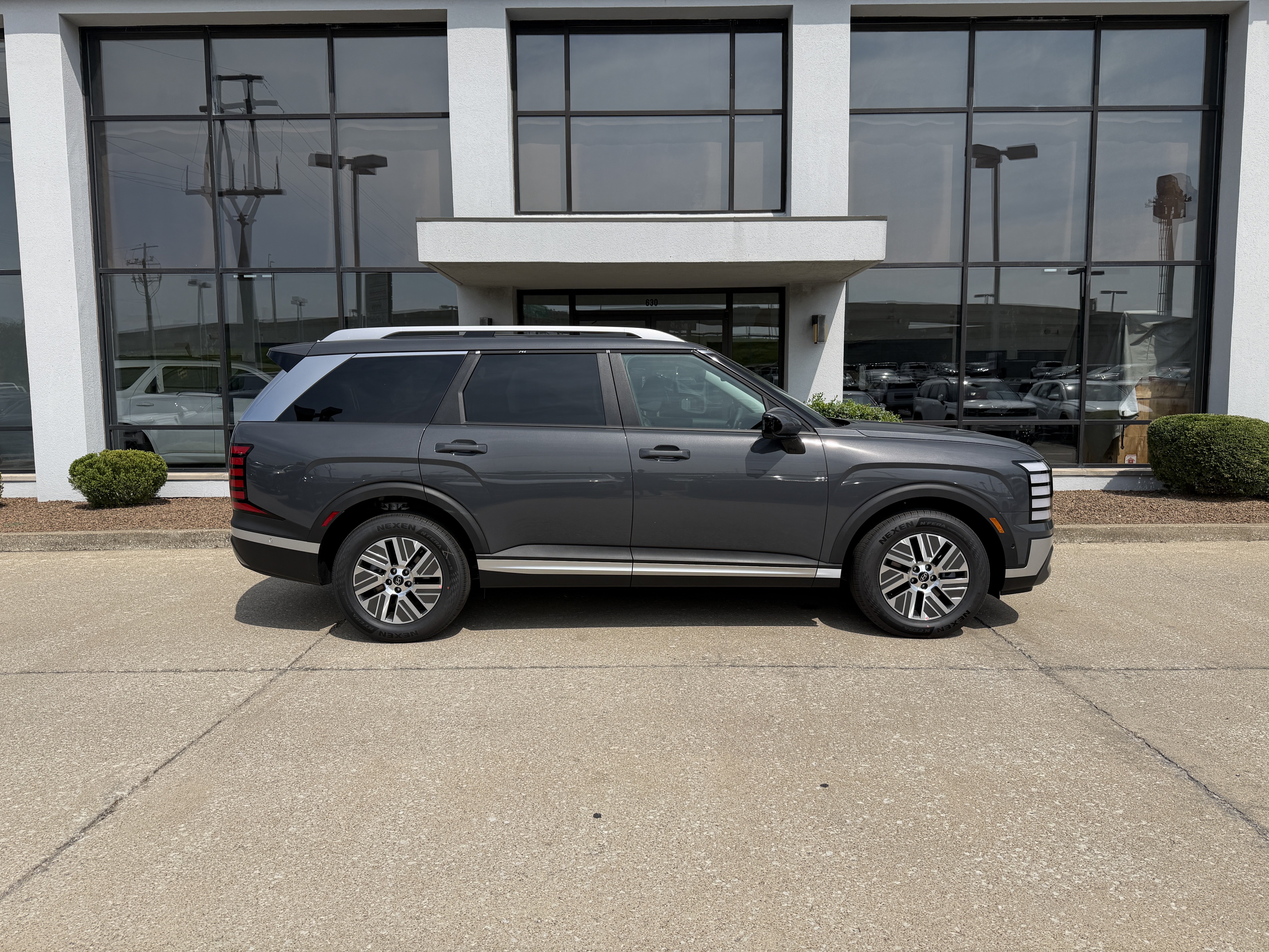 New 2026 Hyundai Palisade SEL AWD/4WD image 3