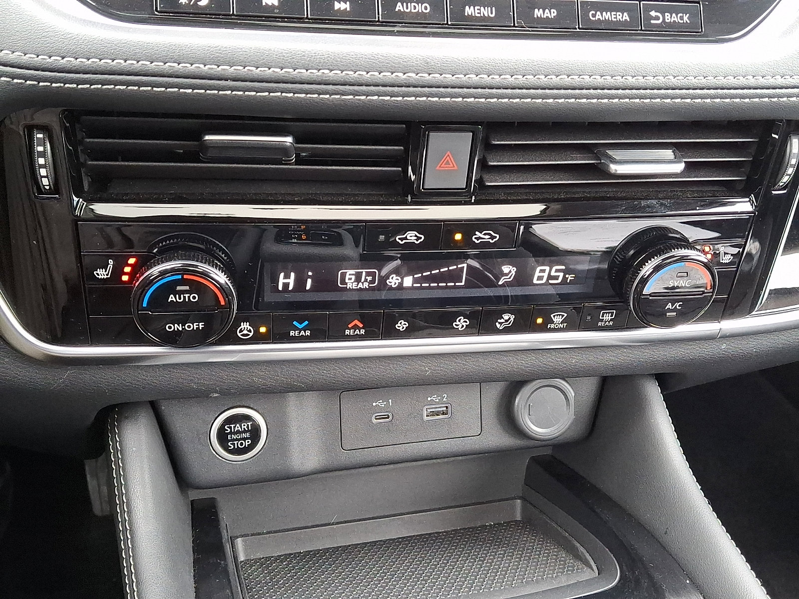 Used 2023 Nissan Rogue SL w/ SL Premium Package image 14