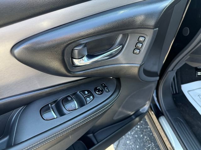 Used 2024 Nissan Murano SL image 14