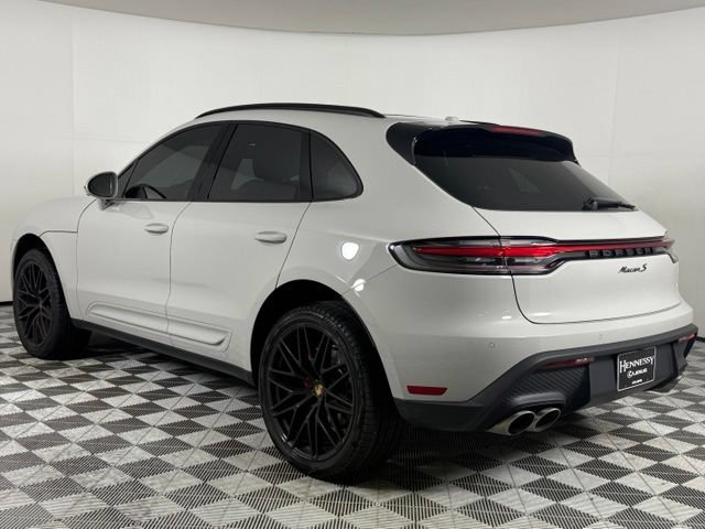 Used 2025 Porsche Macan S AWD/4WD image 6