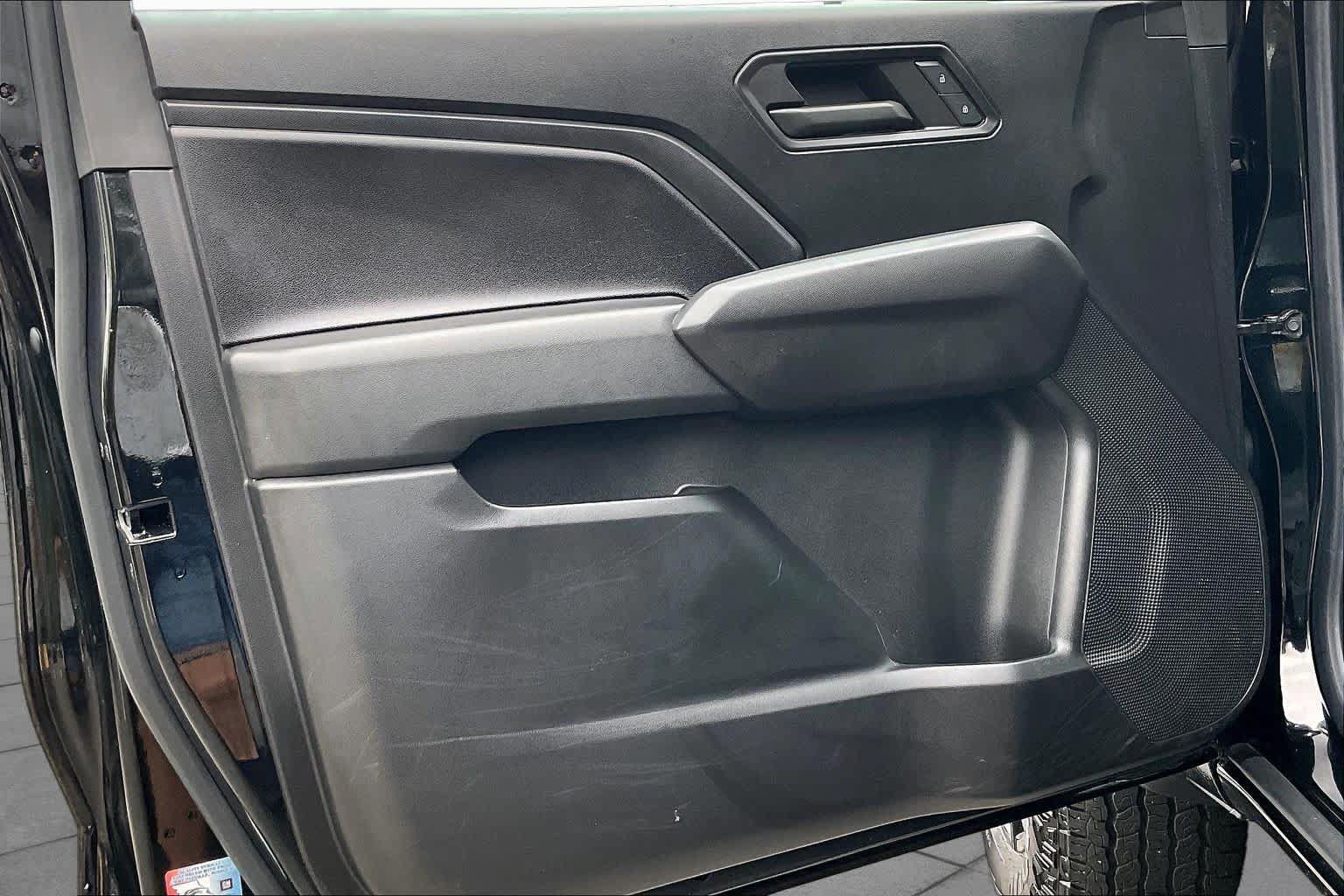 Used 2023 Chevrolet Colorado Trail Boss w/ Advanced Trailering Package AWD/4WD image 21