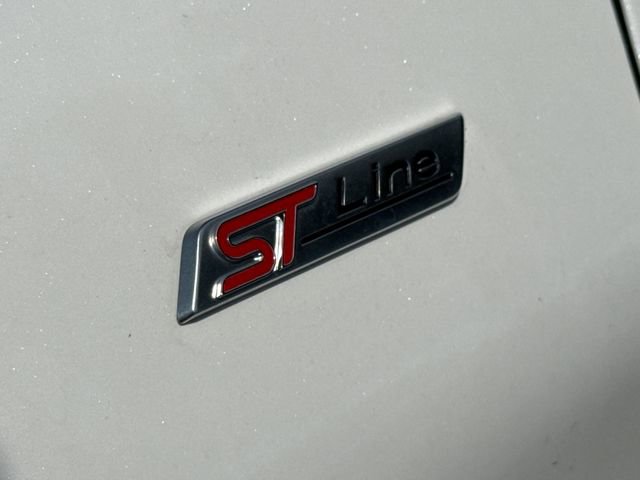 Used 2025 Ford Explorer ST-Line w/ Premium Package AWD/4WD image 6
