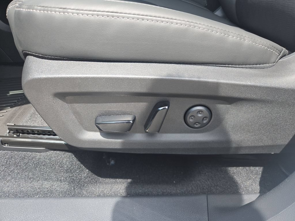 New 2026 Nissan Murano Platinum w/ Cargo Package AWD/4WD image 28