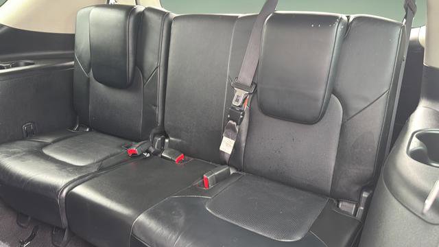 Used 2019 Nissan Armada Platinum image 39