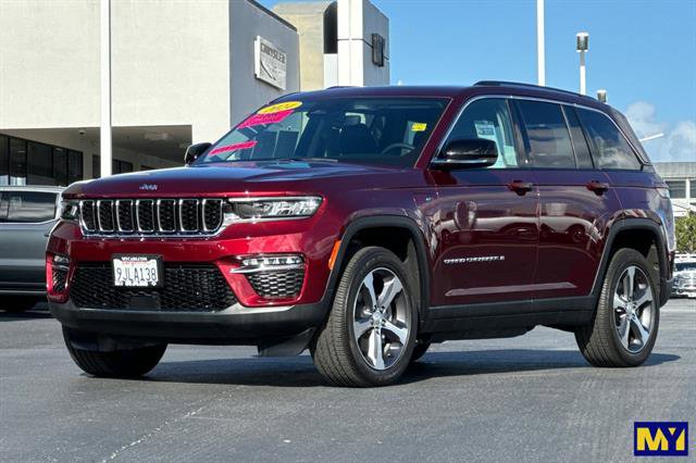 Used 2024 Jeep Grand Cherokee Limited 4xe image 8
