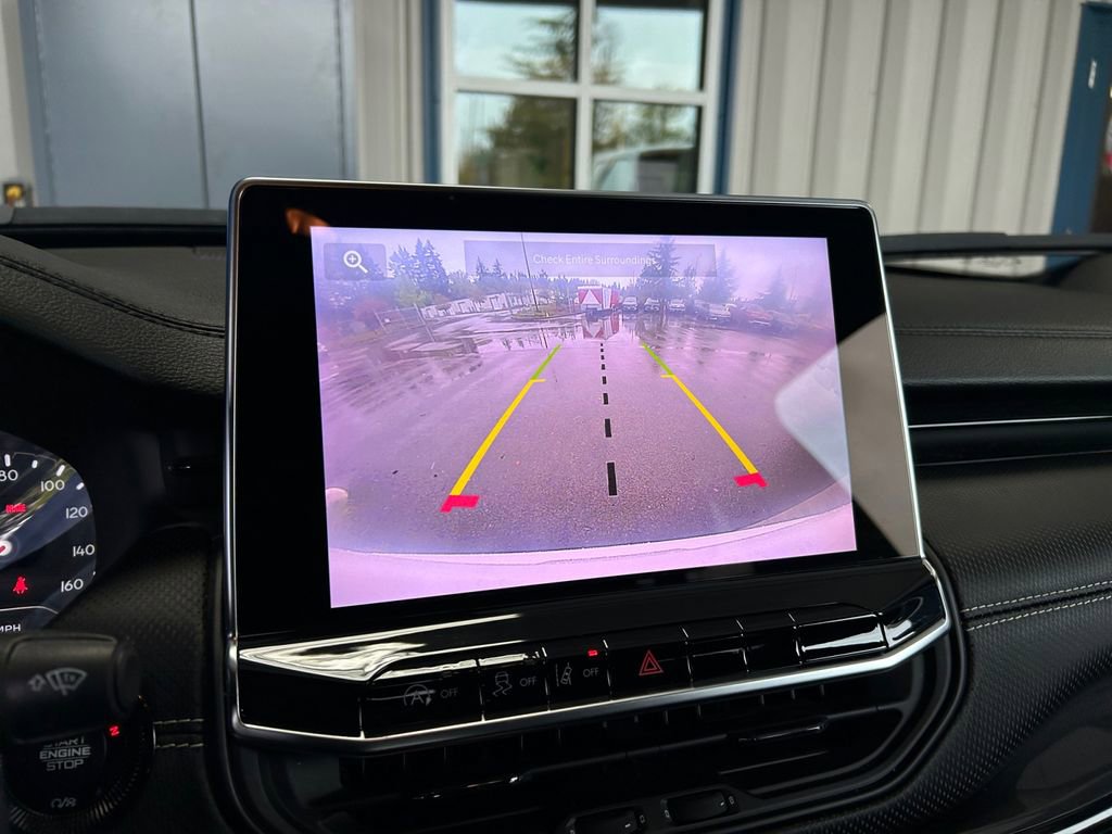 Used 2022 Jeep Compass Altitude image 34