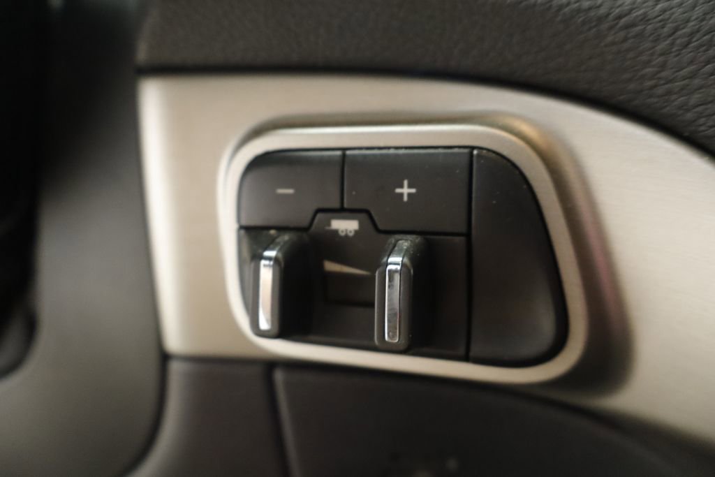 Used 2019 Dodge Durango SXT AWD/4WD image 35