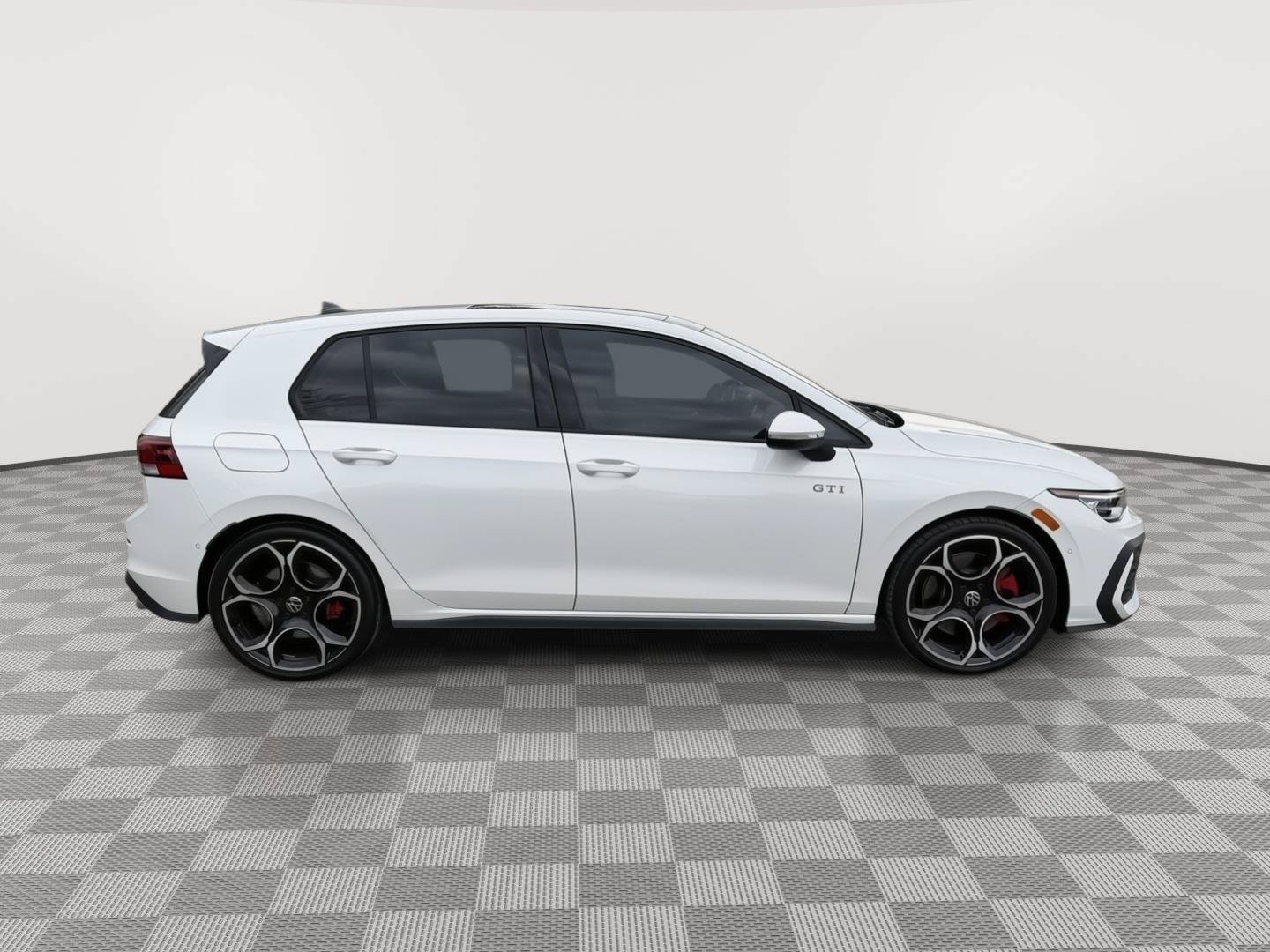 Used 2025 Volkswagen GTI Autobahn FWD image 6