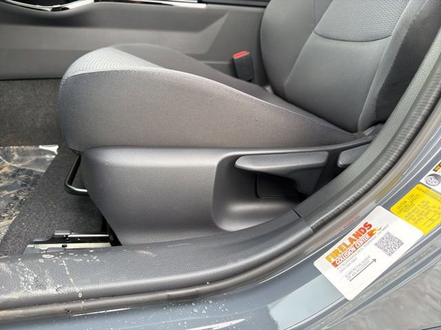 New 2026 Toyota Prius LE image 23