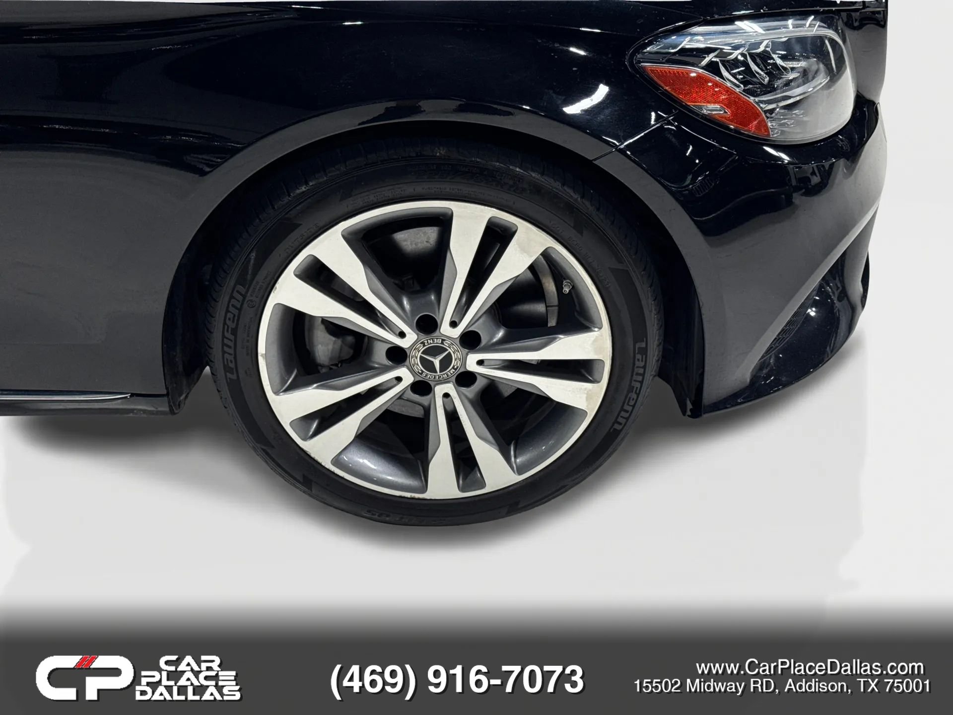 Used 2019 Mercedes-Benz C 300 Sedan w/ Premium Package image 36