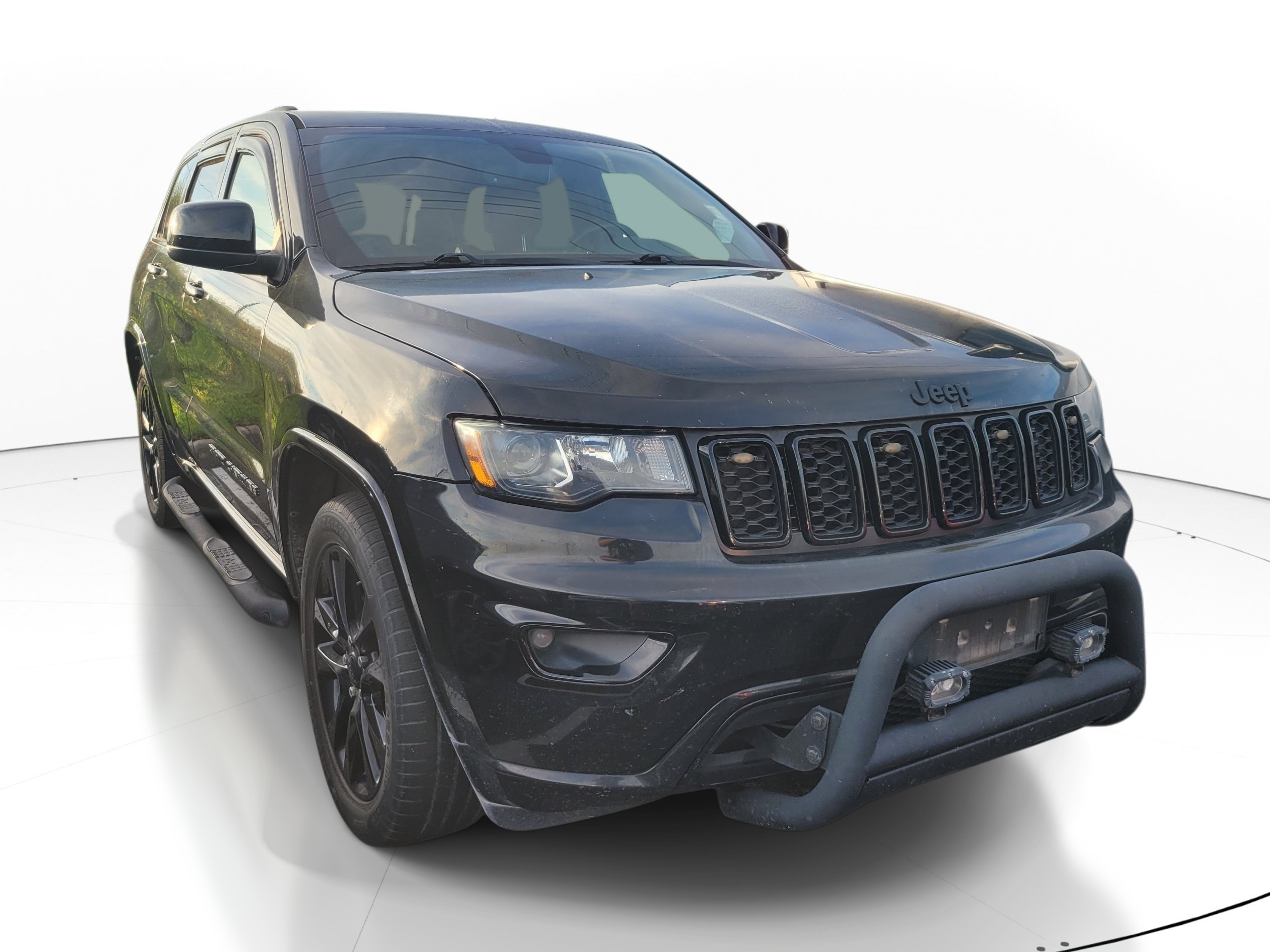 Used 2019 Jeep Grand Cherokee Altitude