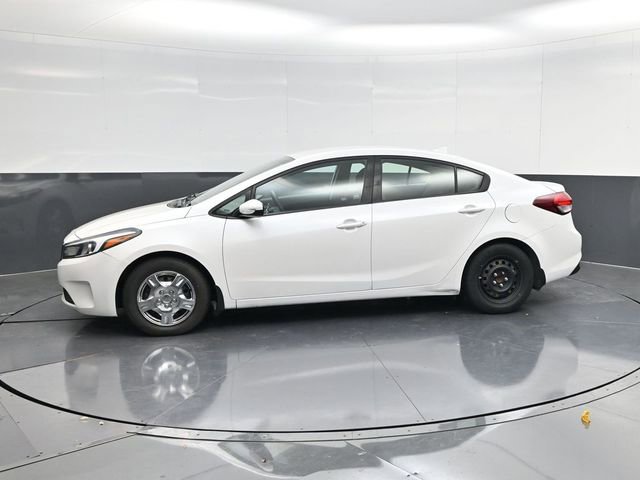 Used 2017 Kia Forte LX w/ LX Popular Package image 6