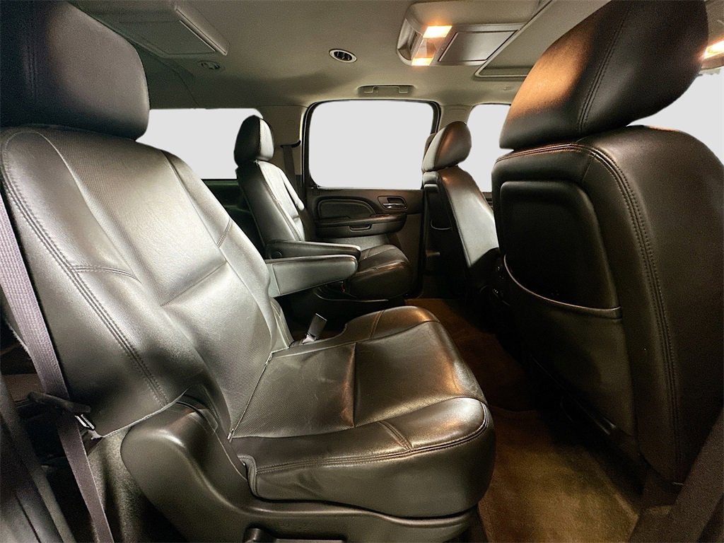 Used 2013 GMC Yukon XL Denali image 30