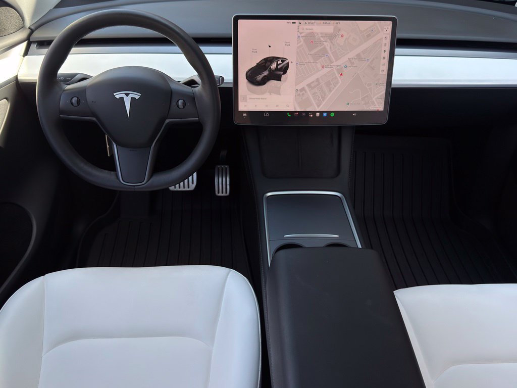 Used 2023 Tesla Model Y Performance AWD/4WD image 8