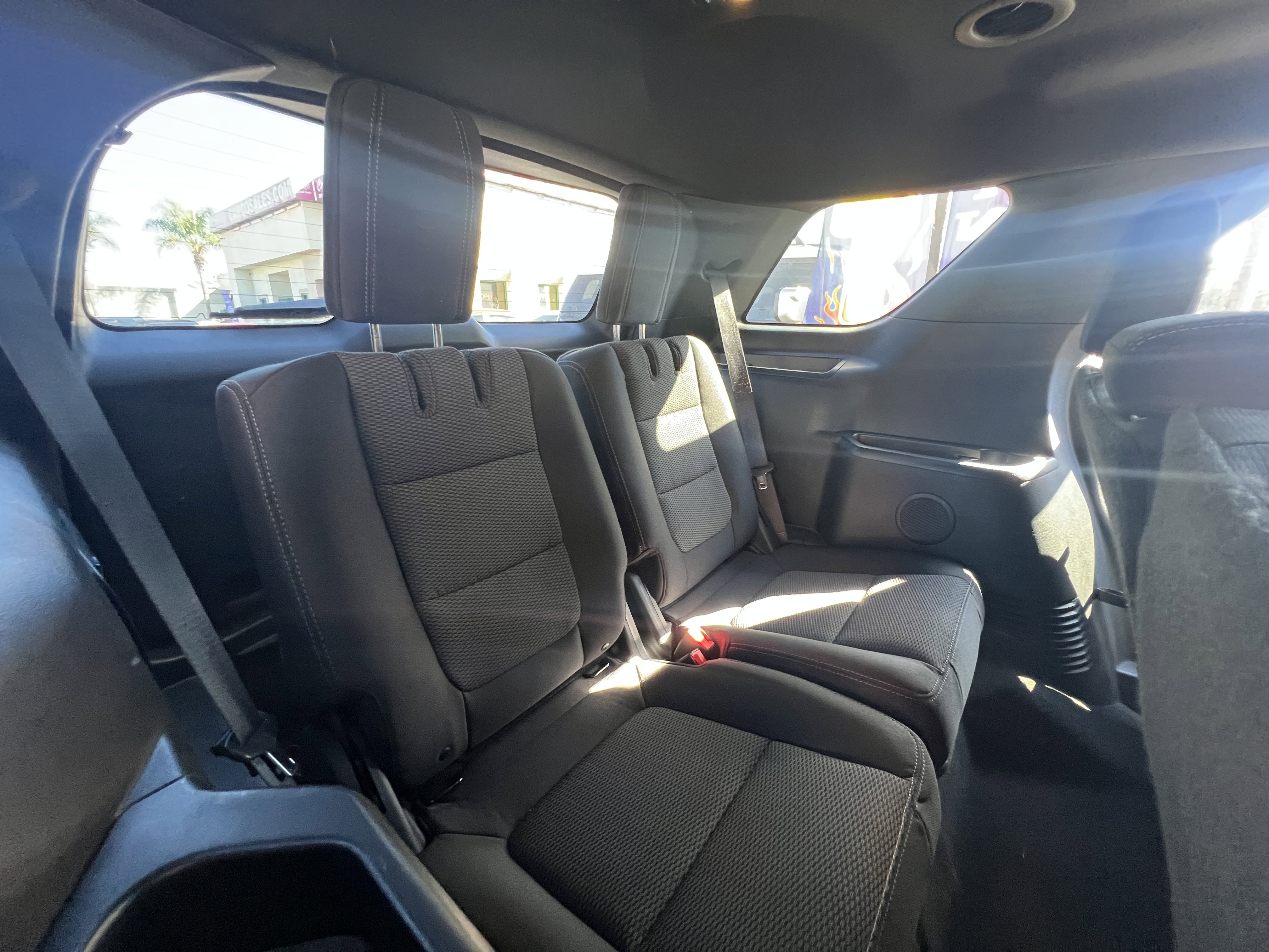 Used 2017 Ford Explorer XLT w/ Equipment Group 201A image 32