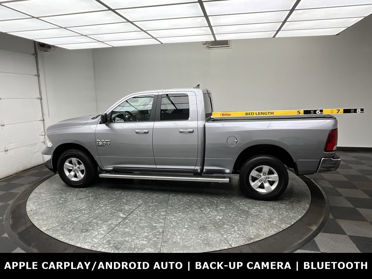 Used 2020 RAM 1500 Classic SLT AWD/4WD image 6