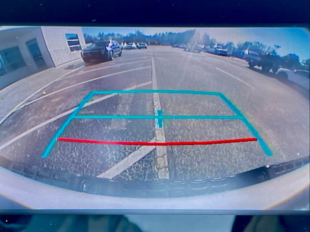 Used 2021 Toyota Tacoma SR image 6