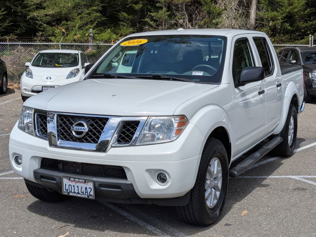 Used 2016 Nissan Frontier SV w/ SV Value Truck Package AWD/4WD image 2