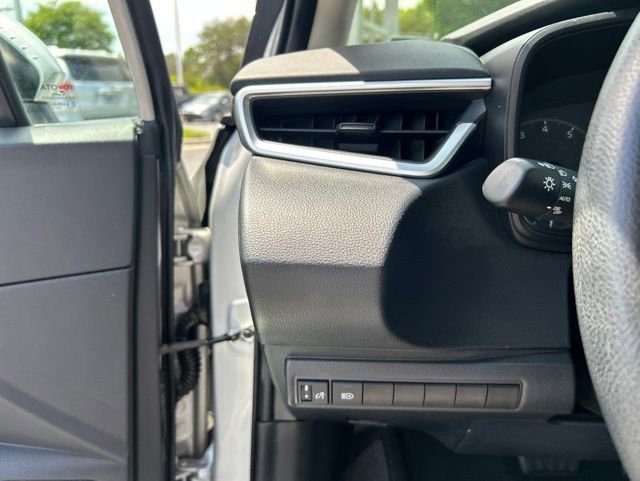 Used 2024 Toyota Corolla LE FWD image 24
