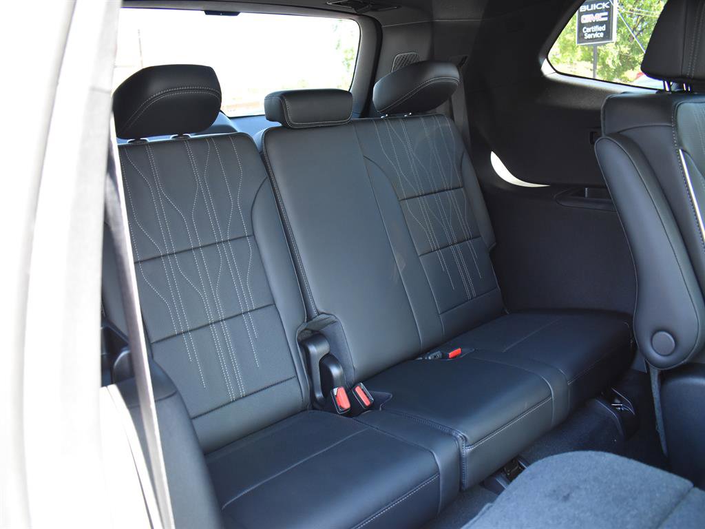 New 2026 Buick Enclave Avenir w/ Super Cruise Package image 8