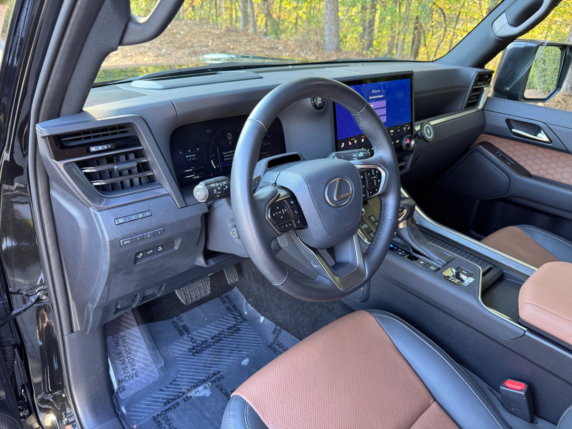 Used 2024 Lexus GX 550 image 26