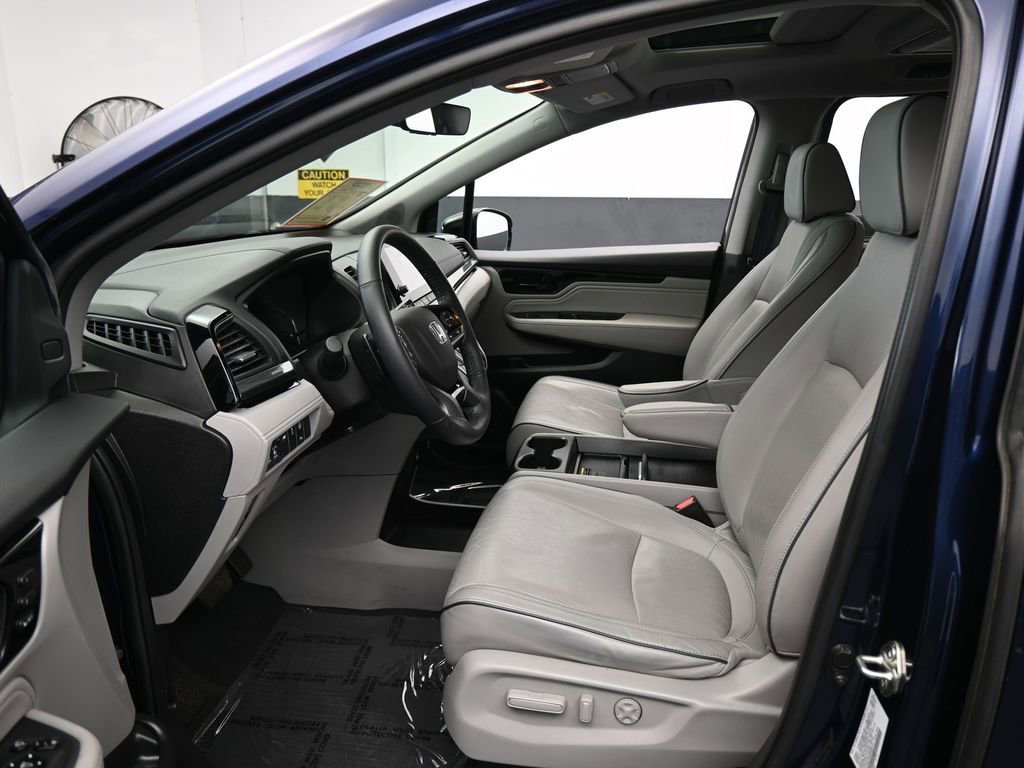 Used 2021 Honda Odyssey Elite image 12