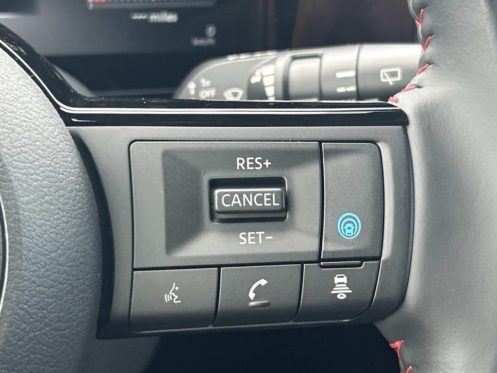 New 2026 Nissan Kicks SR w/ Cold Weather Package AWD/4WD image 28