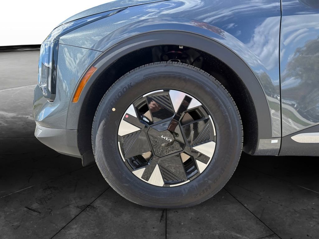 New 2026 Kia Sportage LX image 14