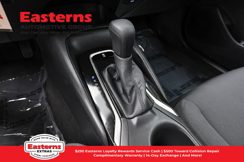 Used 2026 Toyota Corolla LE FWD image 13
