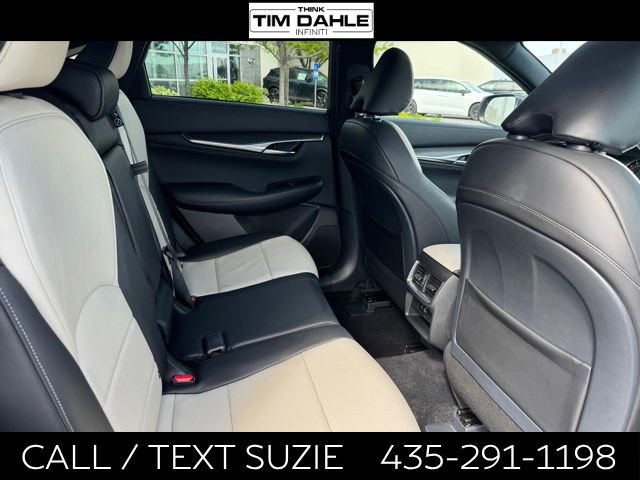 Certified 2025 INFINITI QX55 Luxe w/ Cargo Package AWD/4WD image 16