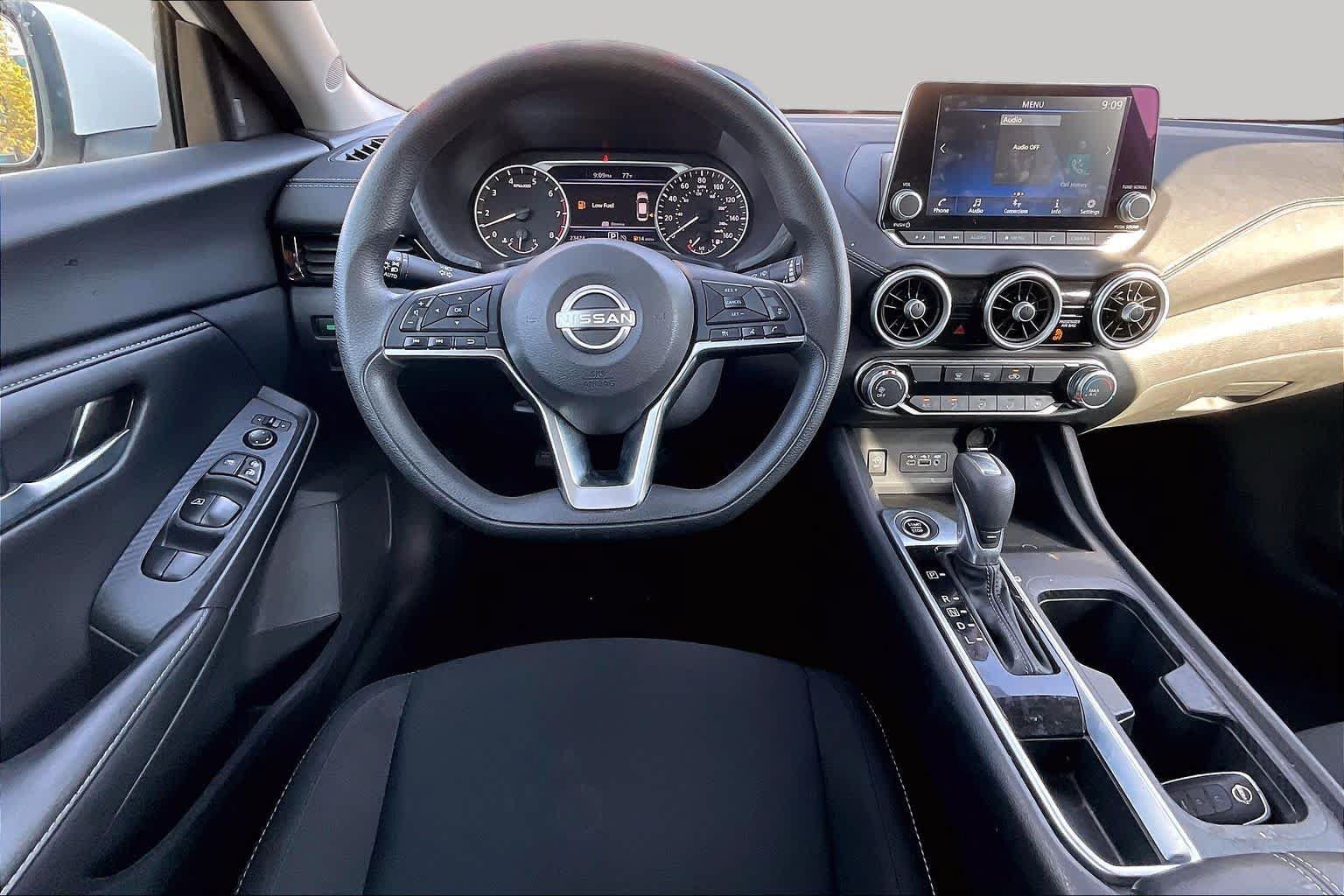 Used 2024 Nissan Sentra SV FWD image 5