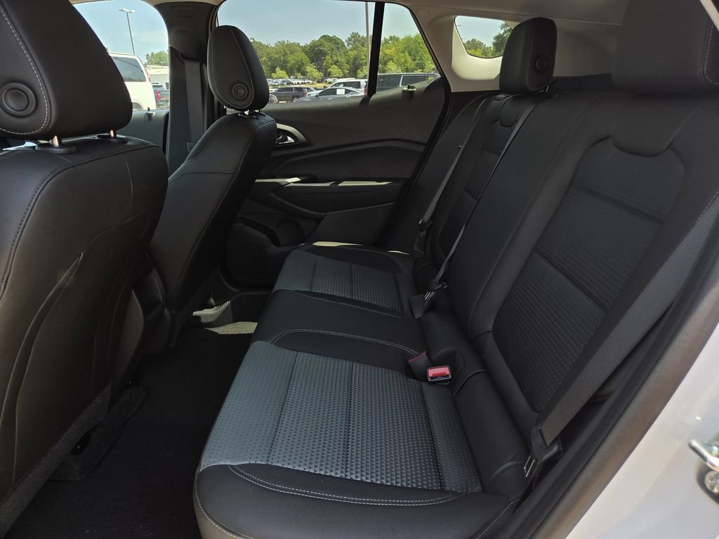 New 2026 Chevrolet Trax LT w/ Driver Confidence Package FWD image 20