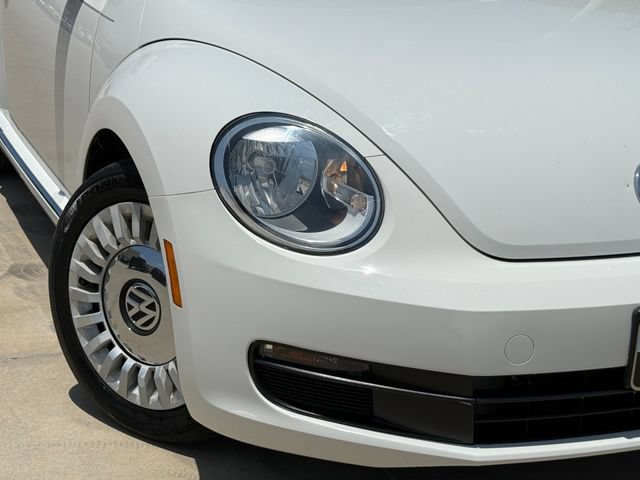 Used 2013 Volkswagen Beetle 2.5 FWD image 3