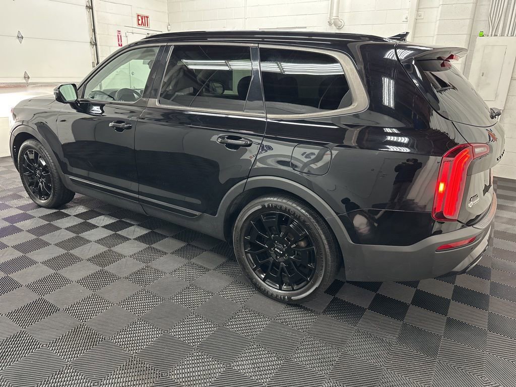 Used 2022 Kia Telluride SX w/ SX Prestige Package image 7