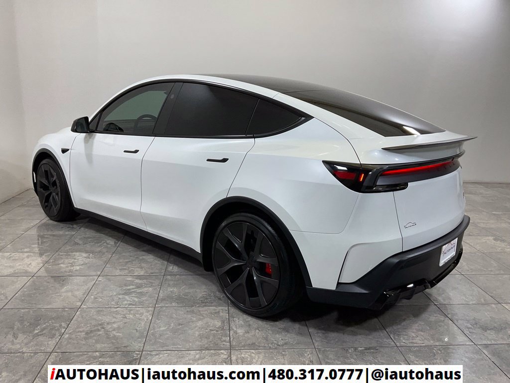 Used 2026 Tesla Model Y Performance AWD/4WD image 4
